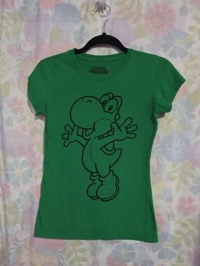 Nintendo Green Yoshi Outline Tee